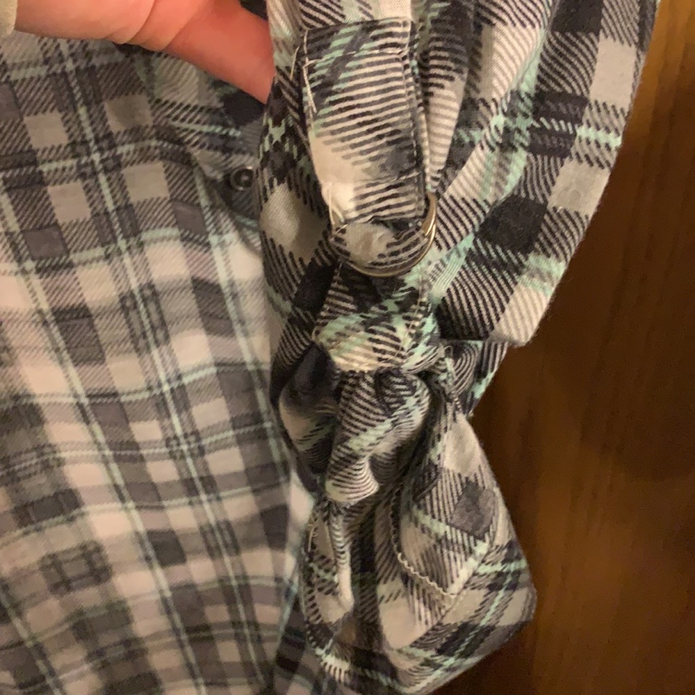 Vanity button down - Picture 3 of 3